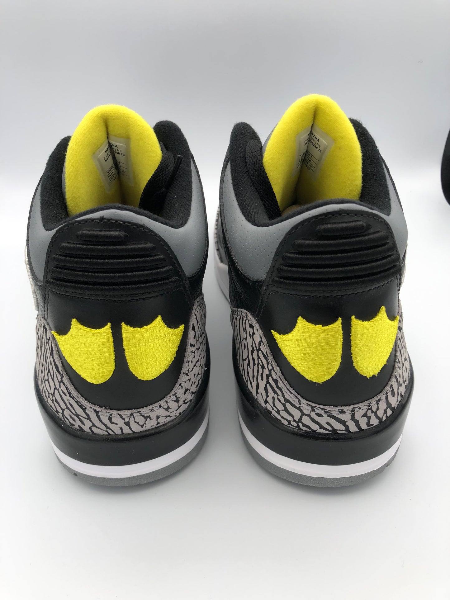 AIR JORDAN 3 ‘OREGON PIT CREW’ SIZE 13