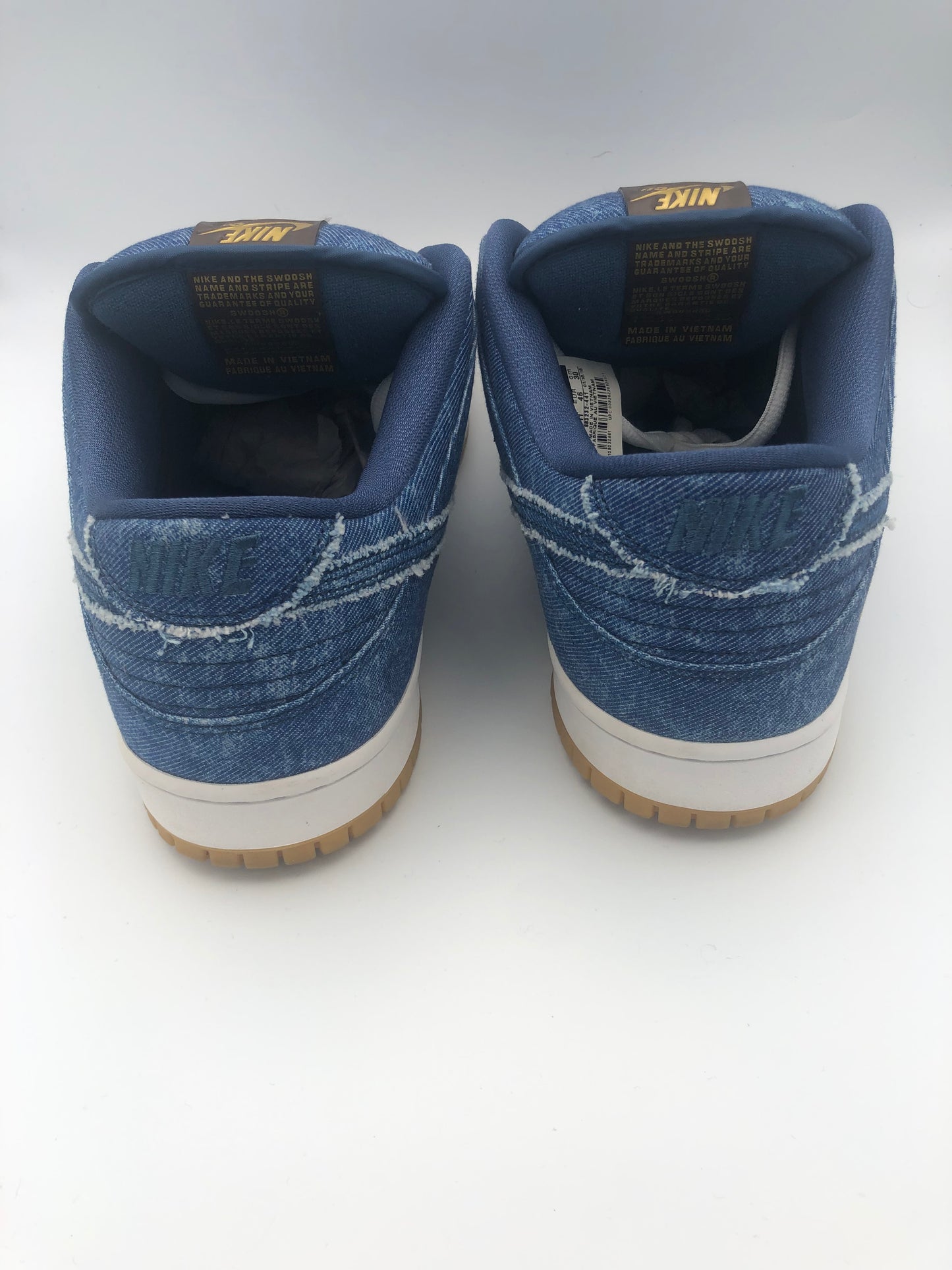 SB DUNK LOW 'RIVALS PACK EAST' SIZE 12