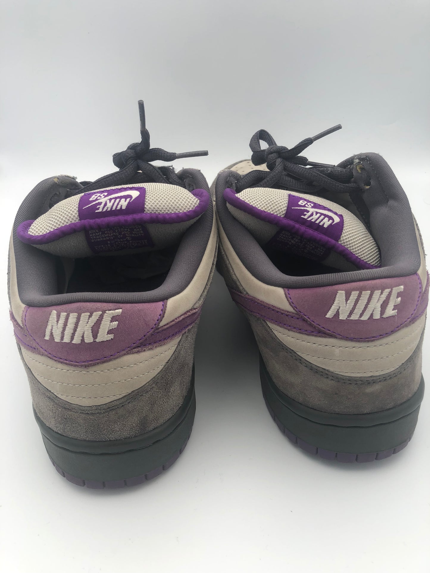 SB DUNK LOW 'PURPLE PIGEON' SIZE 12