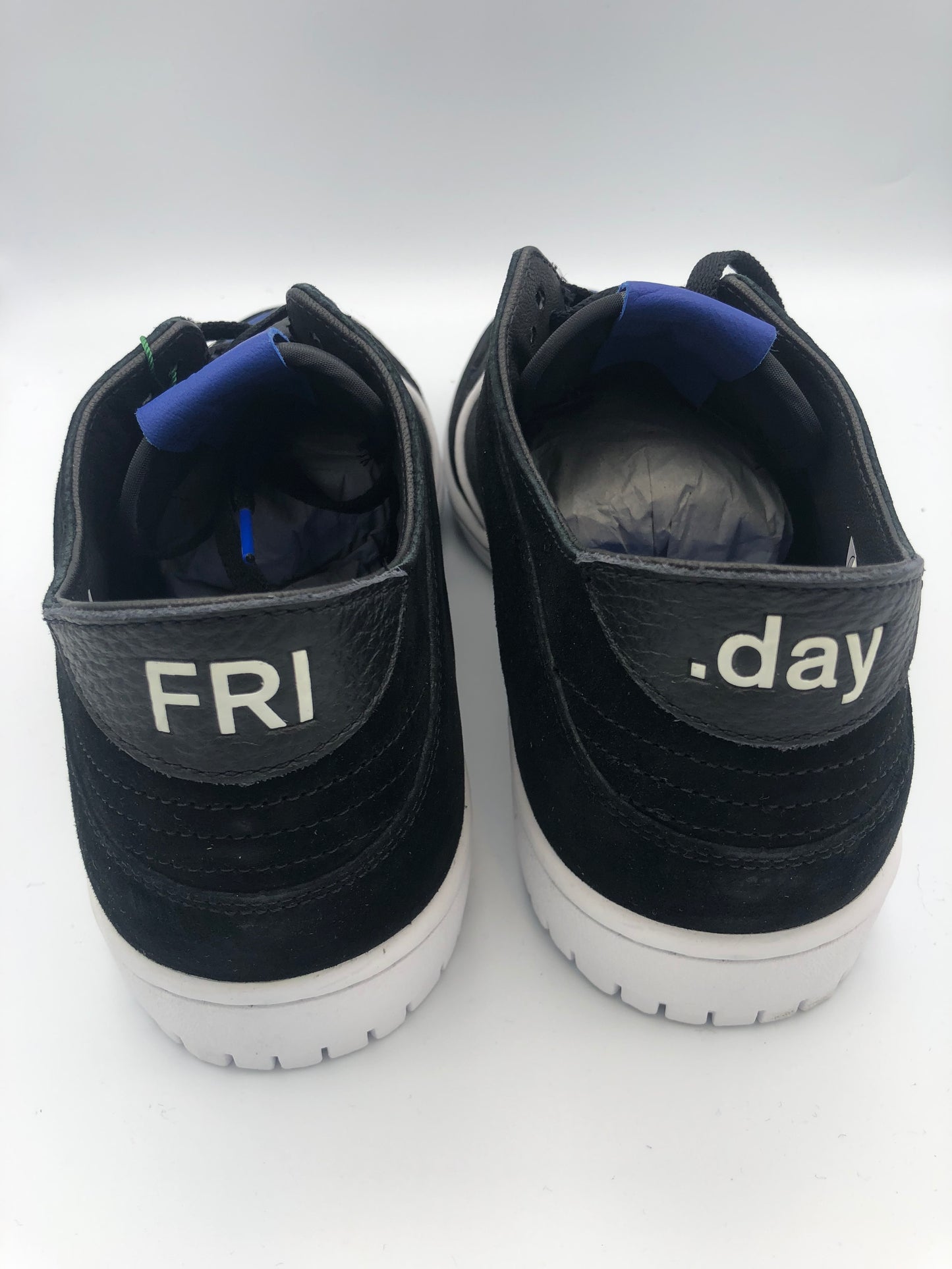 SB DUNK LOW 'SOULLAND FRI.DAY PART 02' SIZE 12