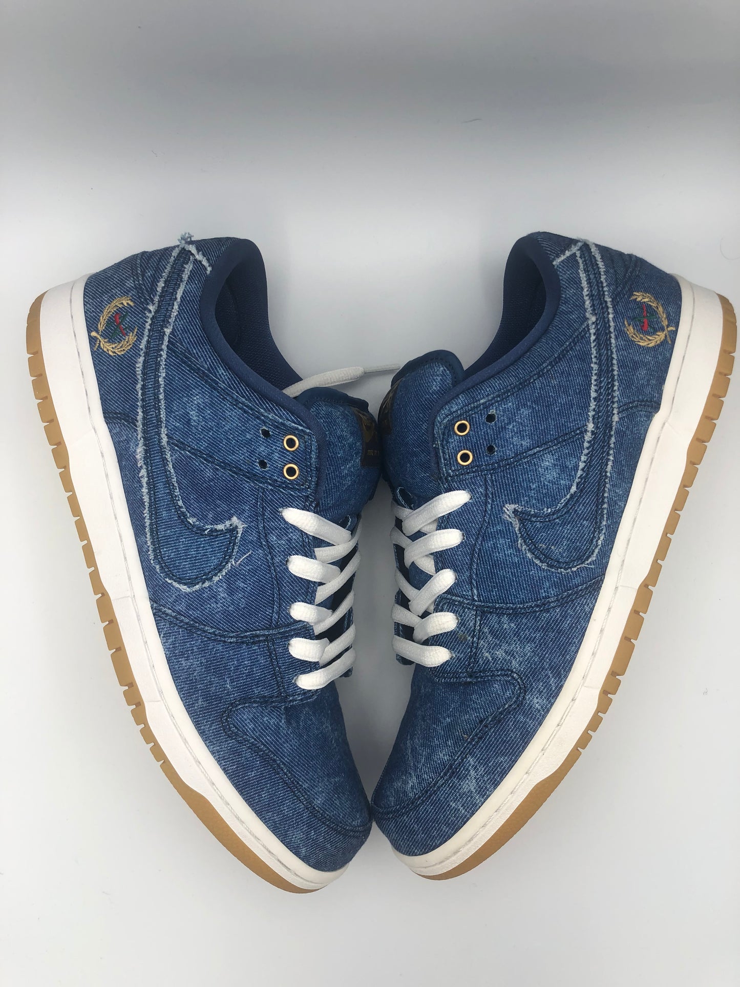 SB DUNK LOW 'RIVALS PACK EAST' SIZE 12