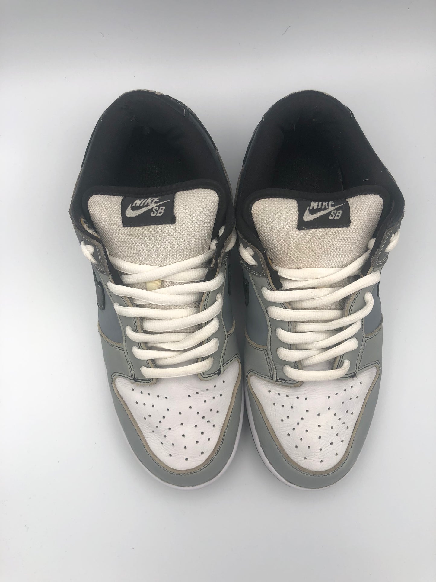 SB DUNK LOW 'LUNAR ECLIPSE WEST' SIZE 10.5