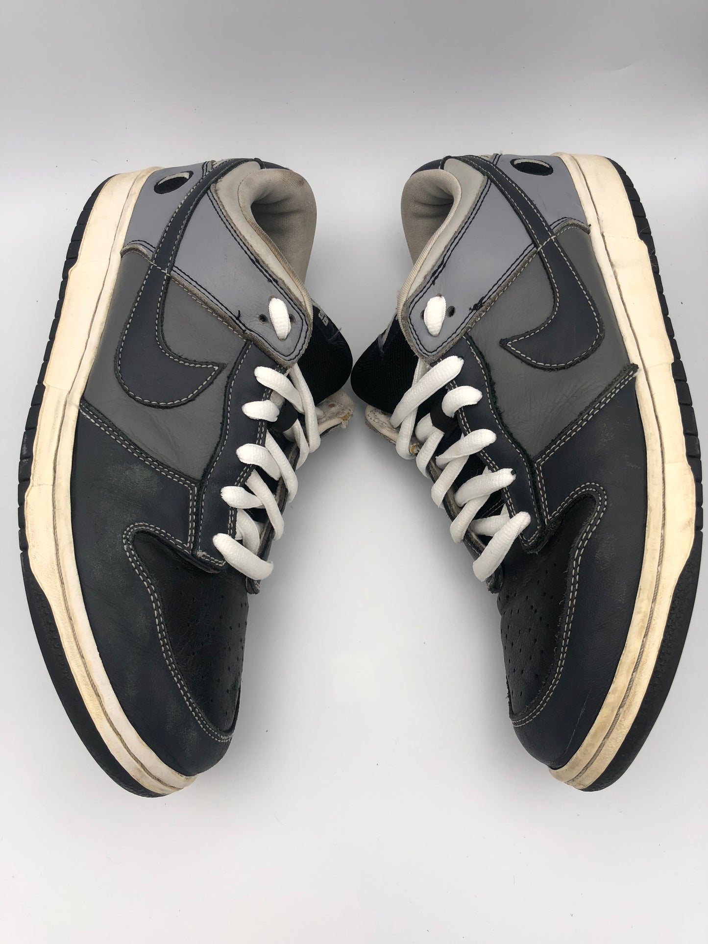 SB DUNK LOW 'LUNAR ECLIPSE EAST' SIZE 10.5
